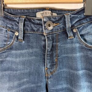 GUESS Women’s Size 26 Blue Jeans